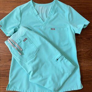 Fresh Aqua Set – Catarina Top (S) & Zamora Joggers (S)